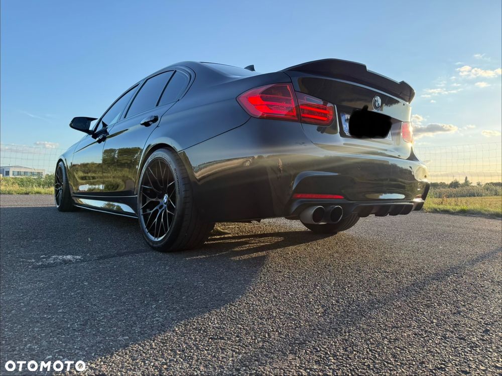 BMW Seria 3 320d - 13