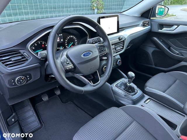 Ford Focus 1.0 EcoBoost Connected - 30