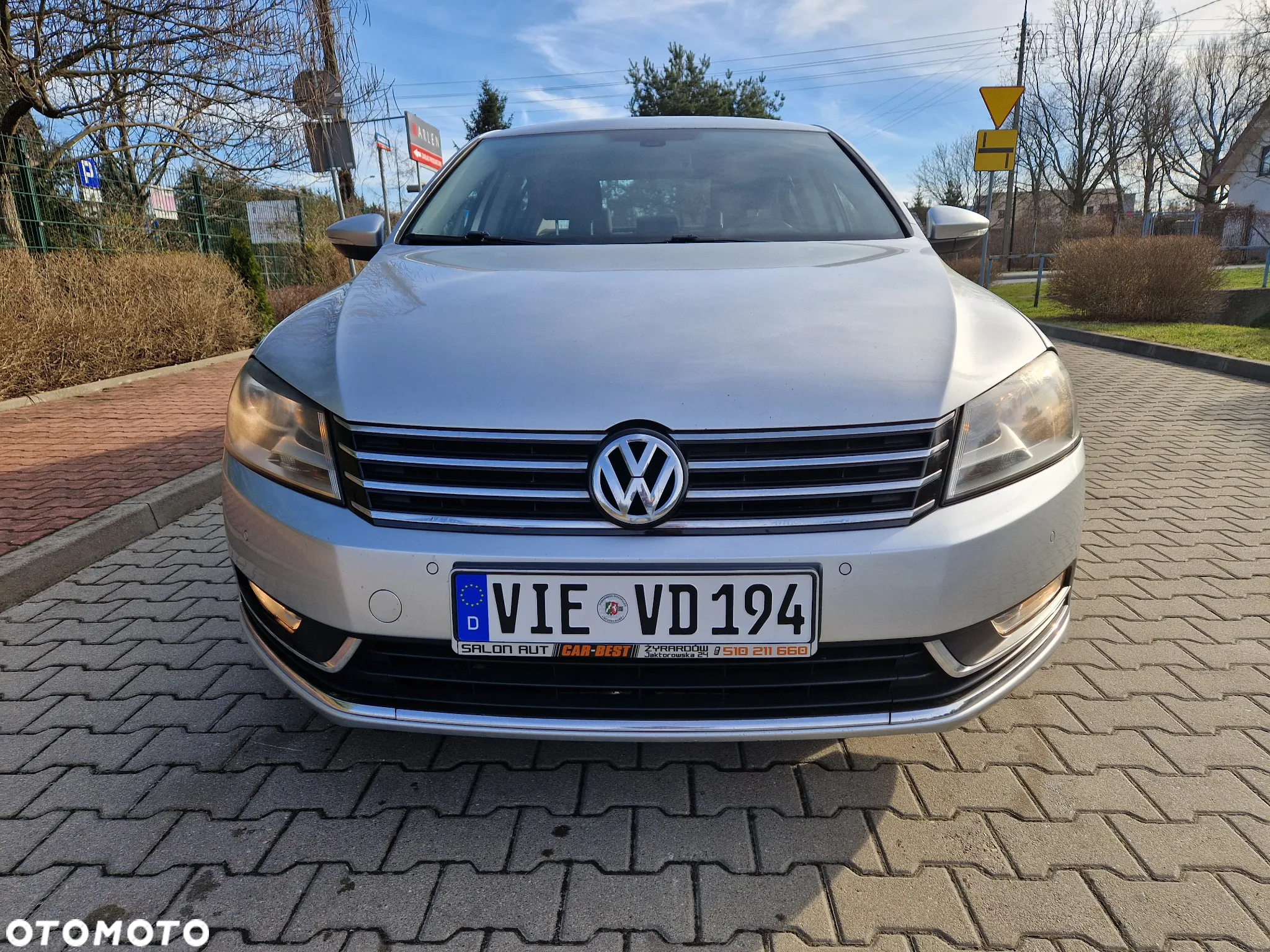 Volkswagen Passat - 3