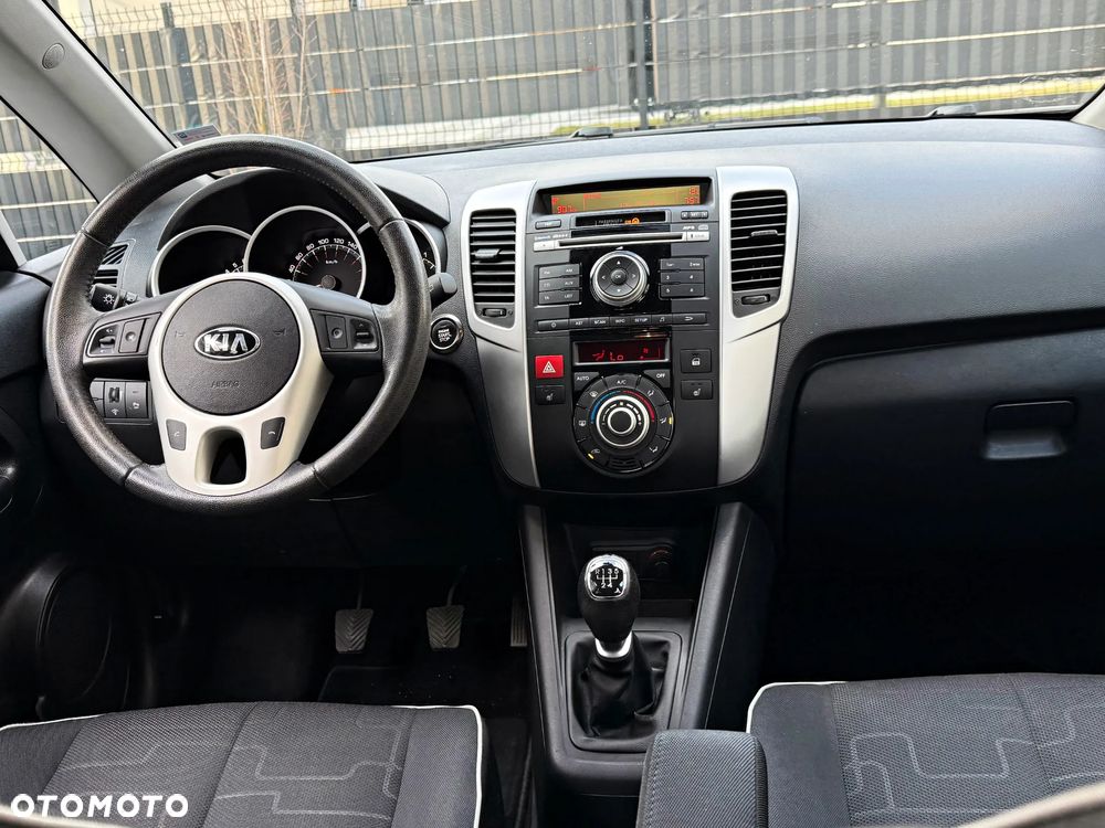 Kia Venga 1.4 CVVT ISG Dream Team Edition - 21