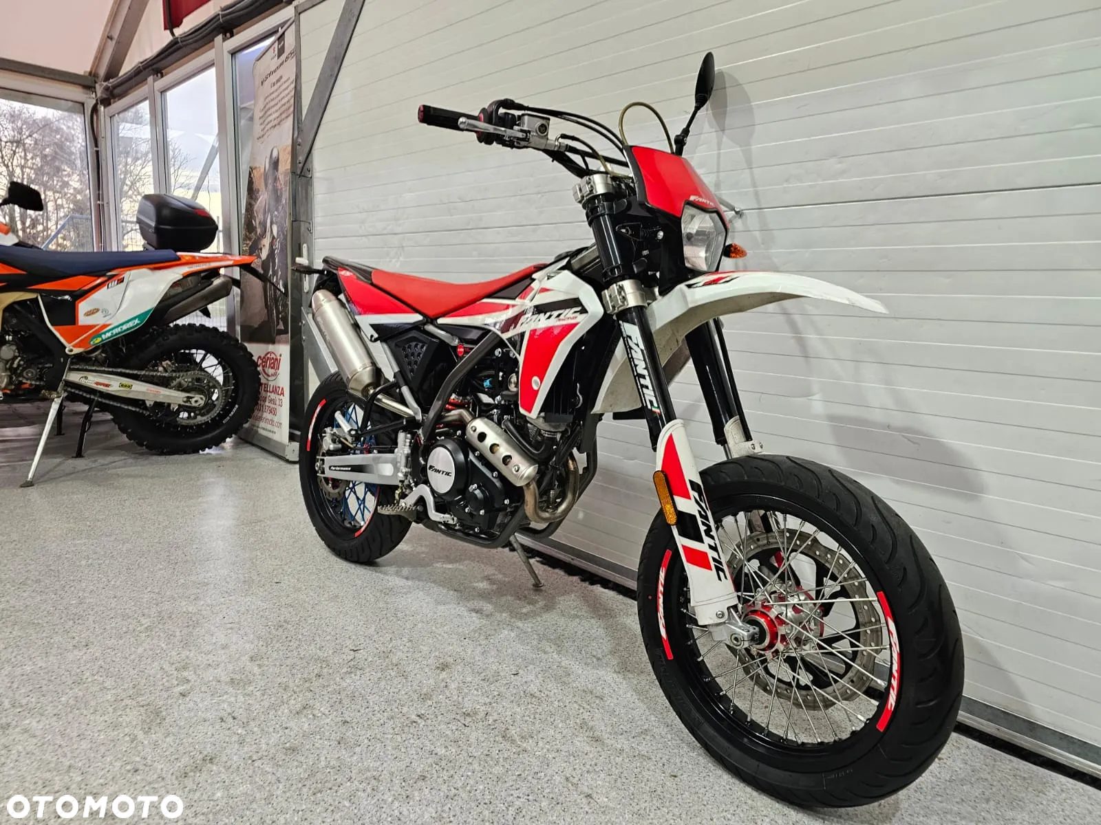 Fantic Inny - 18