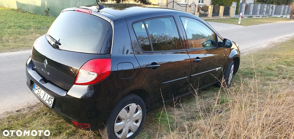 Renault Clio 1.2 16V Night&Day - 4