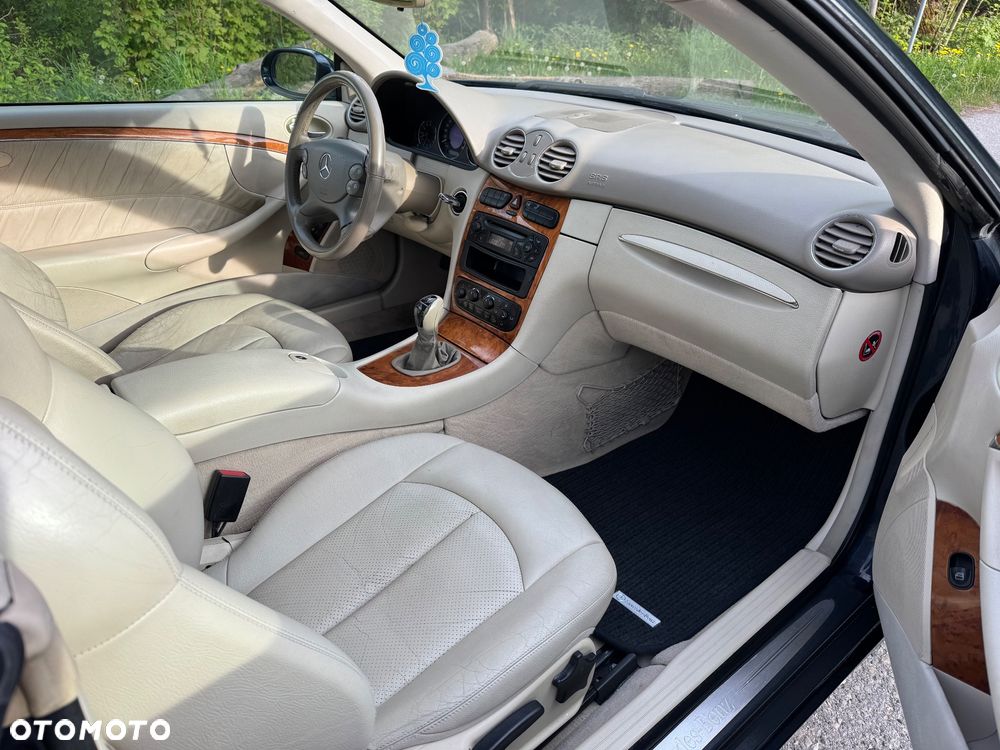 Mercedes-Benz CLK 270 CDI Elegance - 21