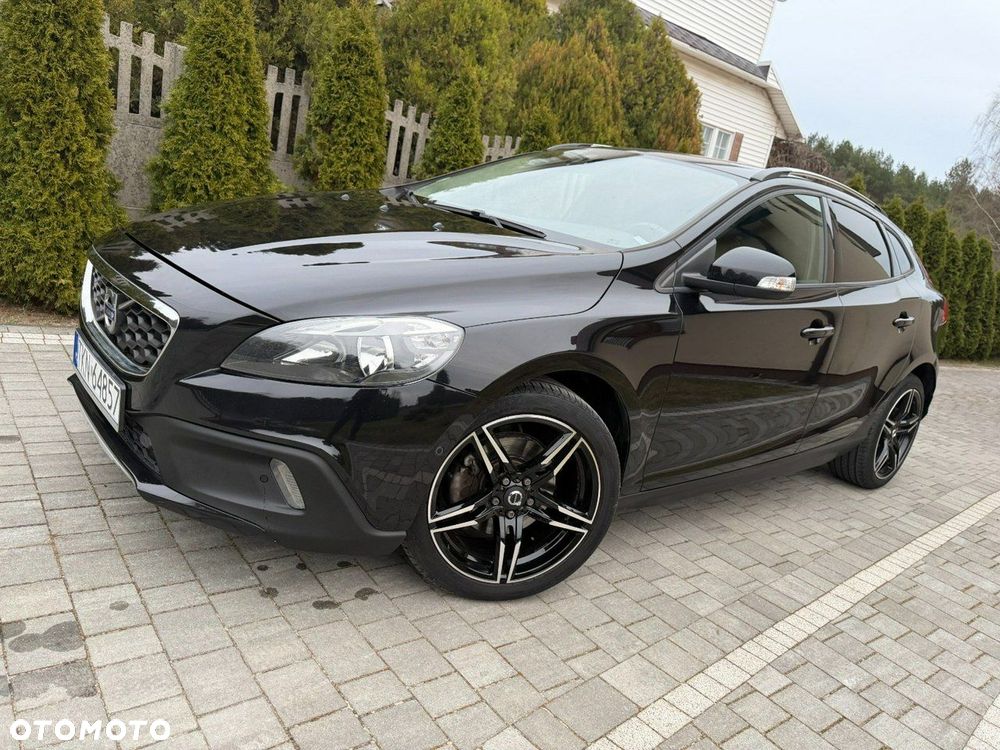 Volvo V40 Cross Country - 19