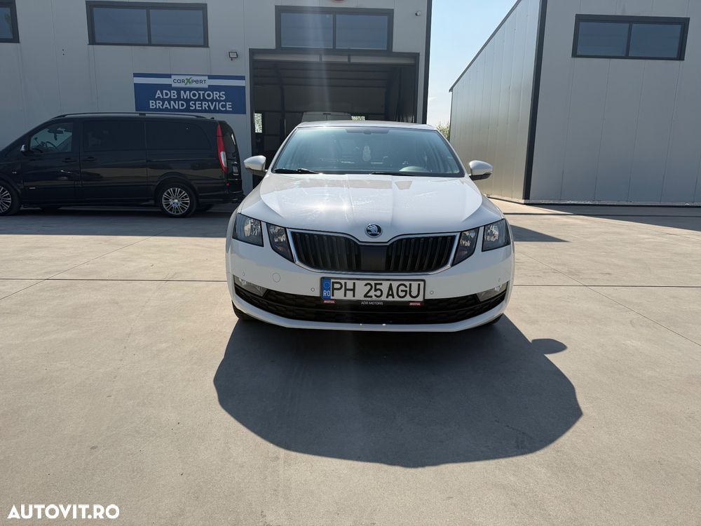 Skoda Octavia 1.6 TDI Clever - 8