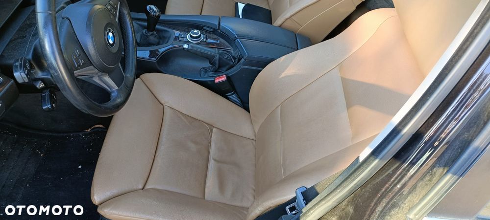 BMW Seria 5 520d Edition Exclusive - 2