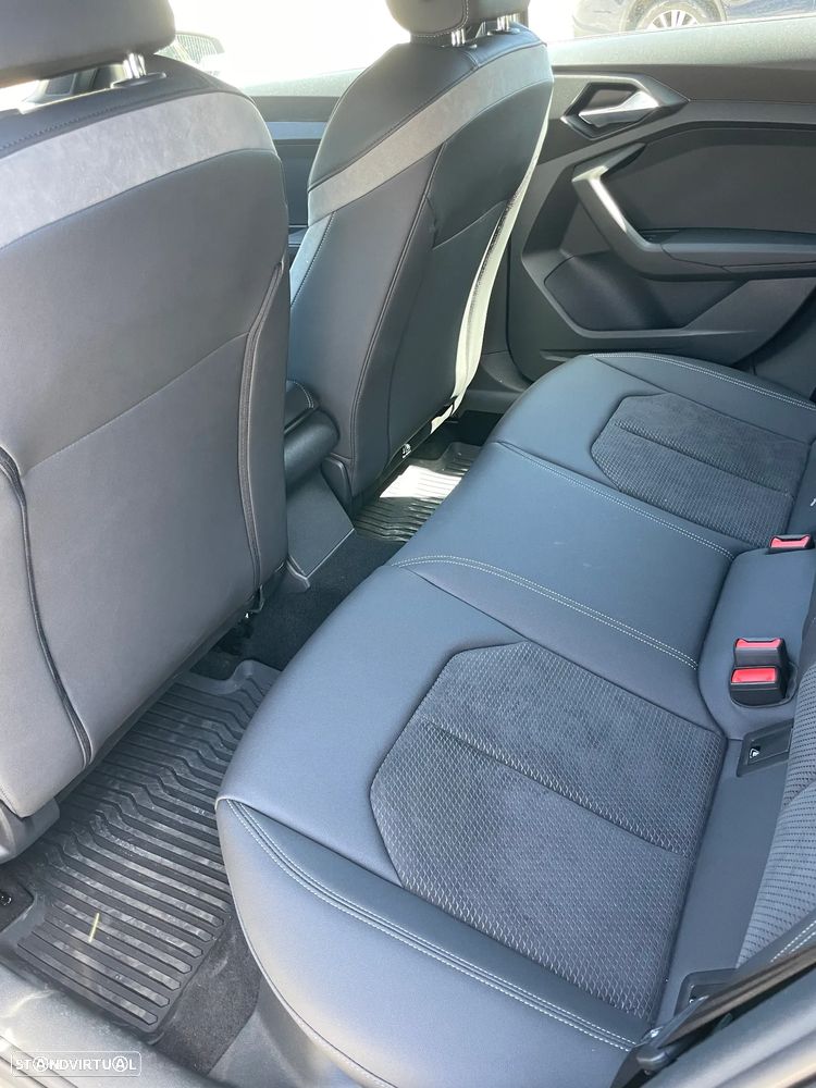 Audi A1 Sportback 40 TFSI S line S tronic - 13