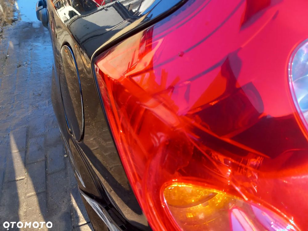 KIA CEED LAMPA LEWA TYLNA LEWY TYŁ W BŁOTNIK HB - 3
