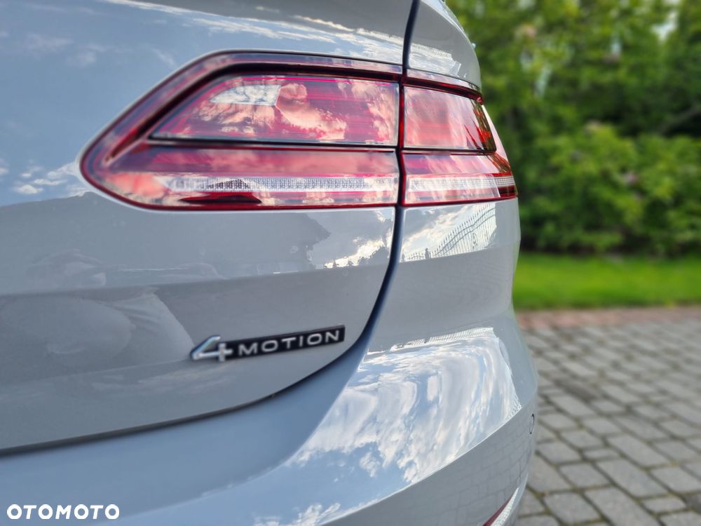 Volkswagen Arteon 2.0 TSI 4Motion R DSG - 9