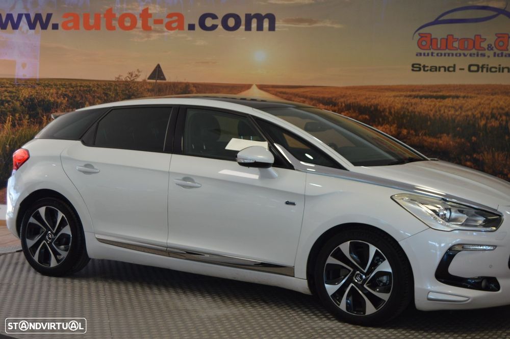 Citroën DS5 2.0 HDi Hybrid4 So Chic CMP6 - 4