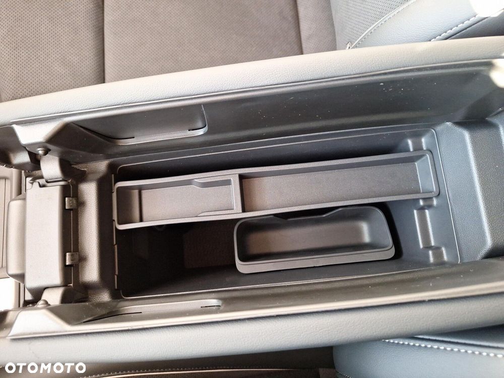 Volkswagen Passat 1.5 TSI EVO Business DSG - 32