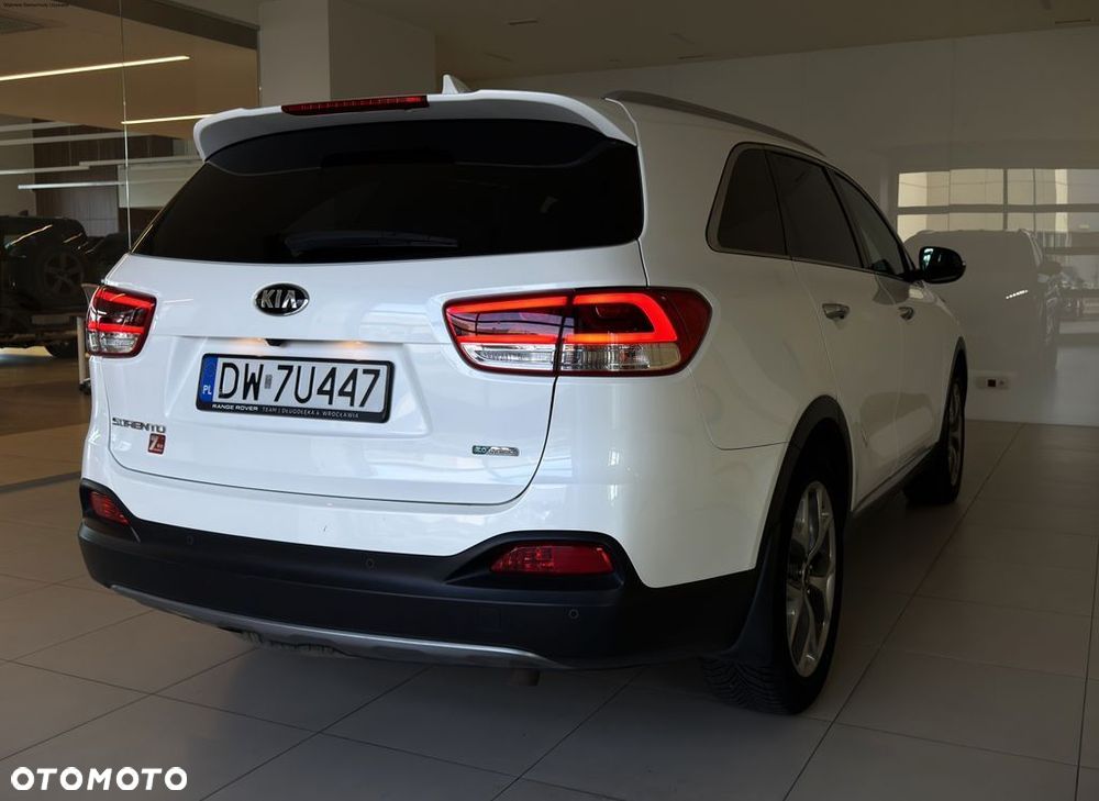 Kia Sorento - 8