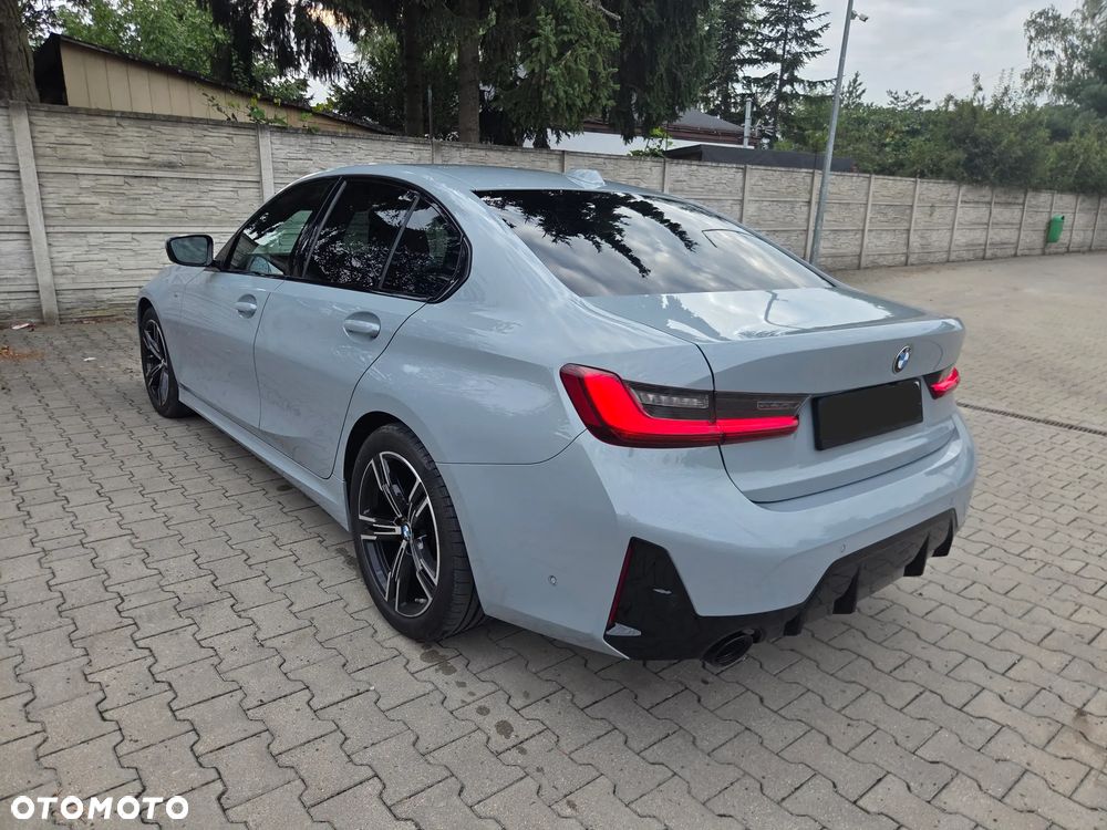 BMW Seria 3 320d xDrive MHEV M Sport sport - 4