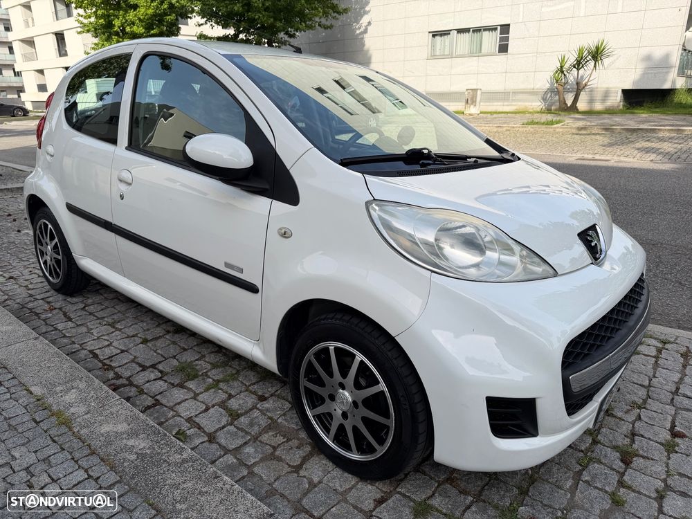Peugeot 107 1.0 Millesim 200 - 3
