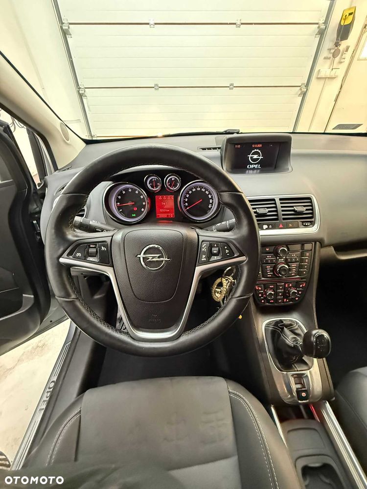 Opel Meriva - 8