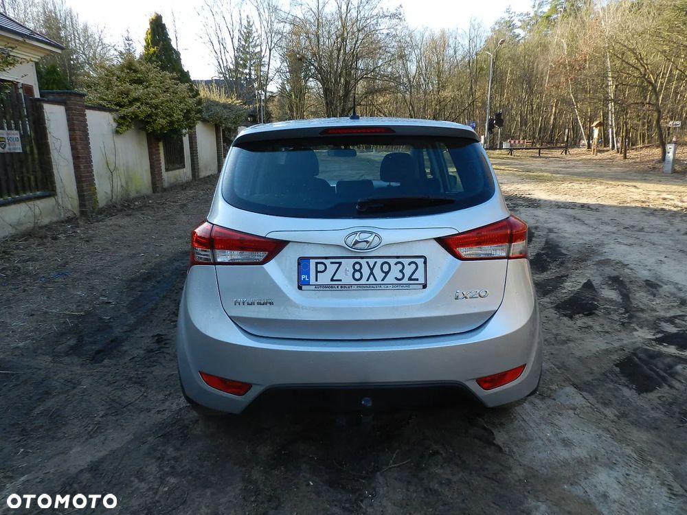 Hyundai ix20 - 16