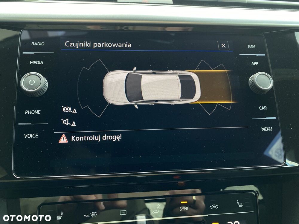 Volkswagen Arteon 2.0 TSI R-Line DSG - 22