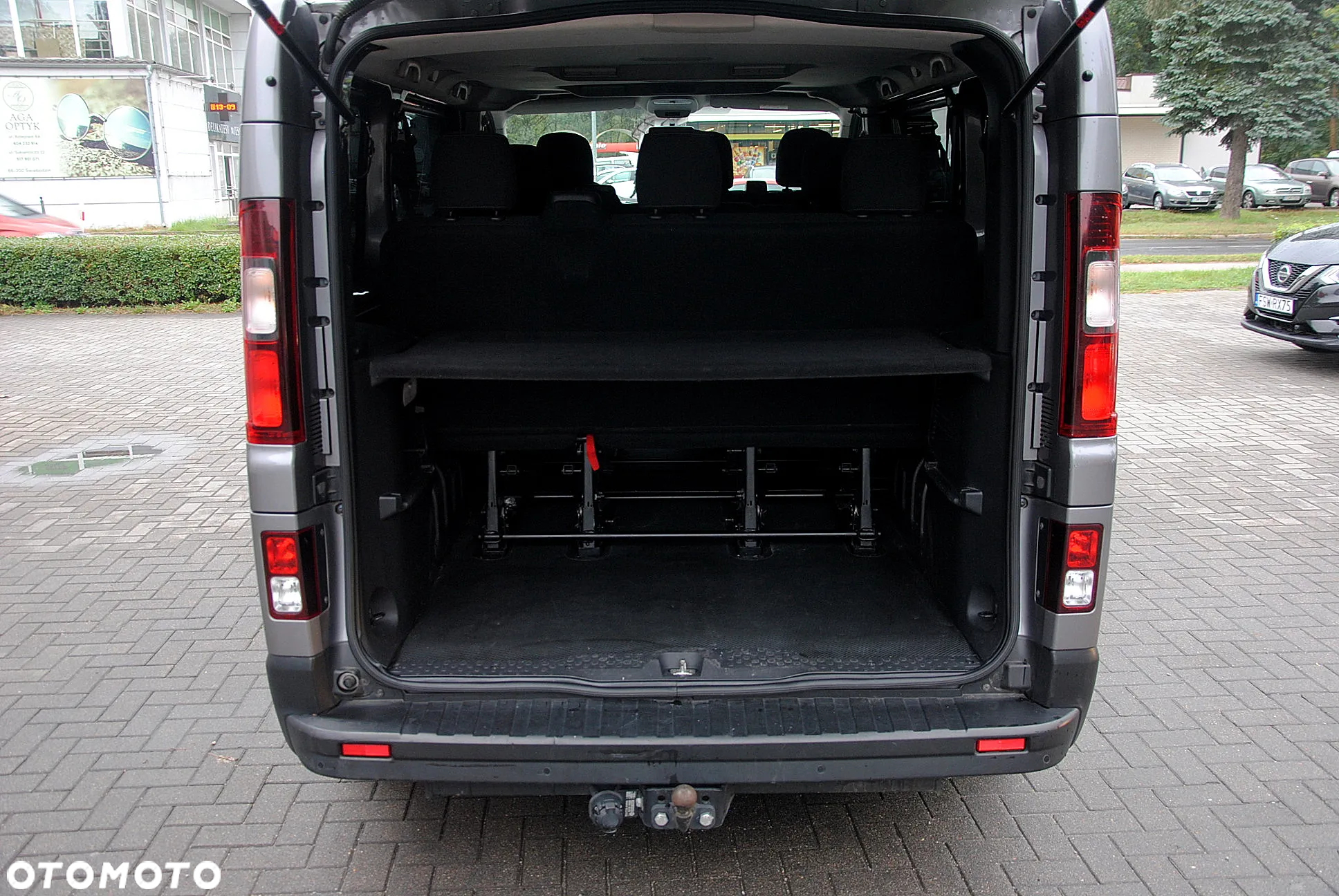 Renault Trafic SpaceClass 2.0 dCi EDC - 9