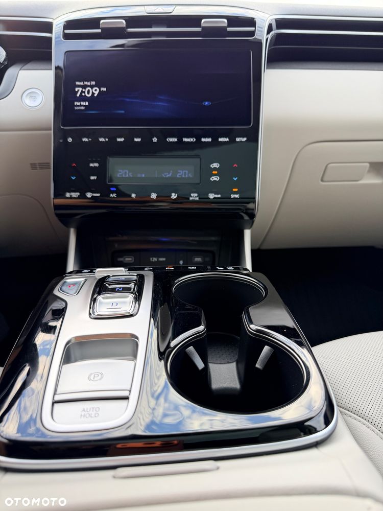 Hyundai Tucson - 4