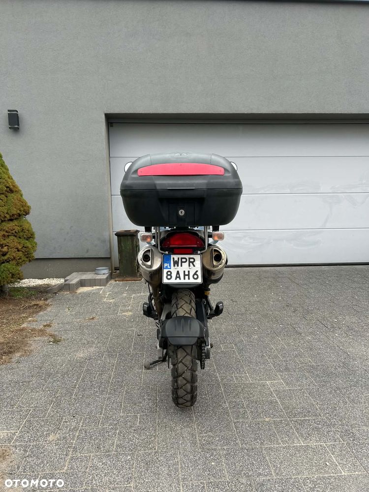 BMW F - 5