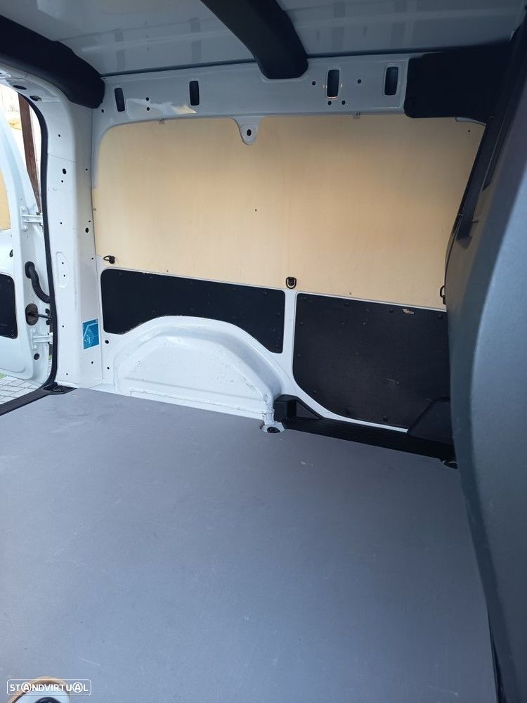 Renault Kangoo 1.5 dCi Business 3L - 12
