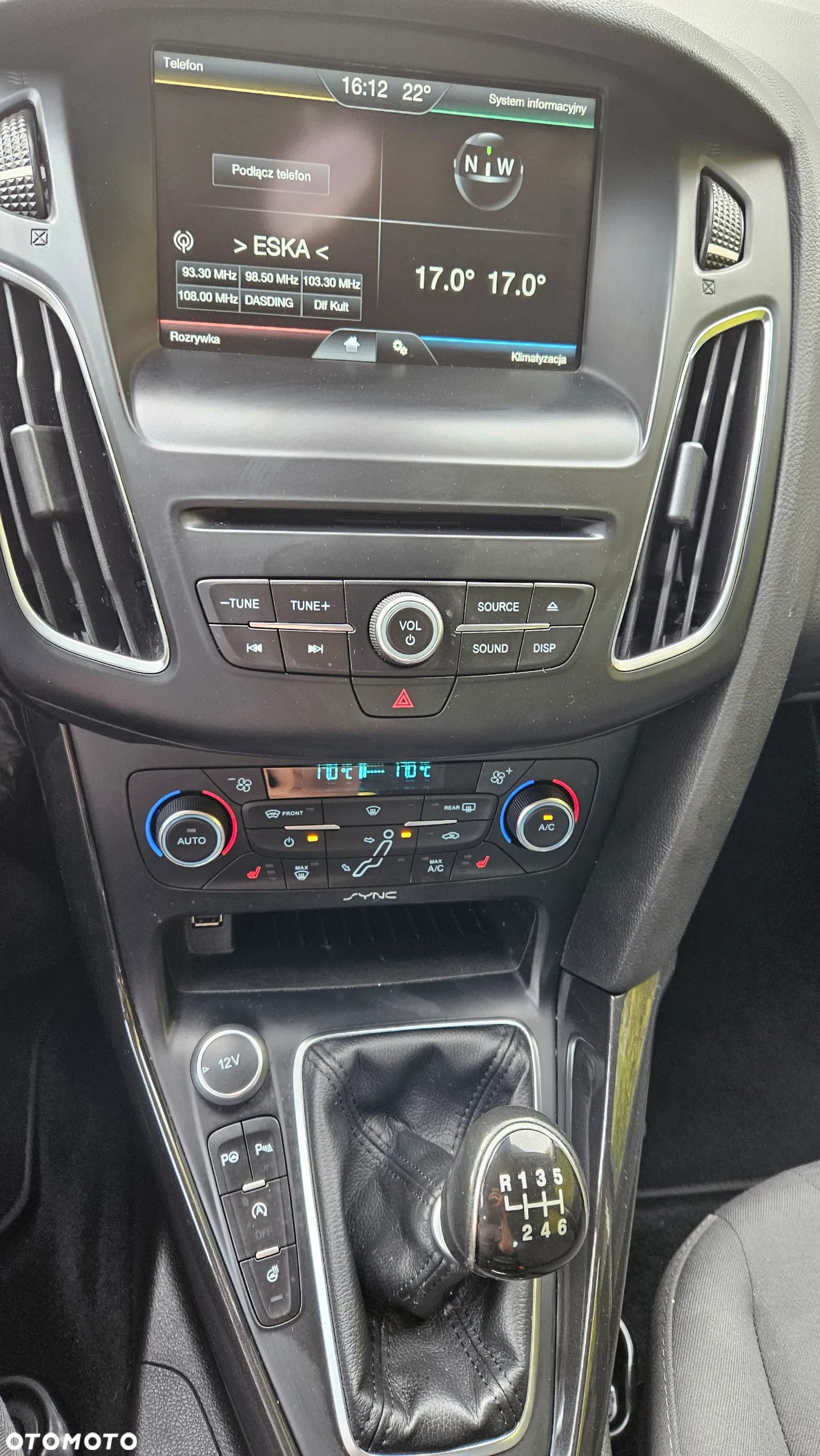 Ford Focus 1.0 EcoBoost Start-Stopp-System TREND - 12