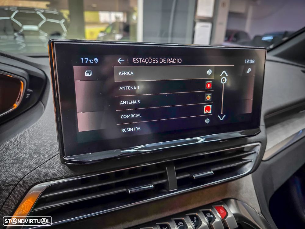 Peugeot 3008 1.2 PureTech GT Line EAT8 - 28