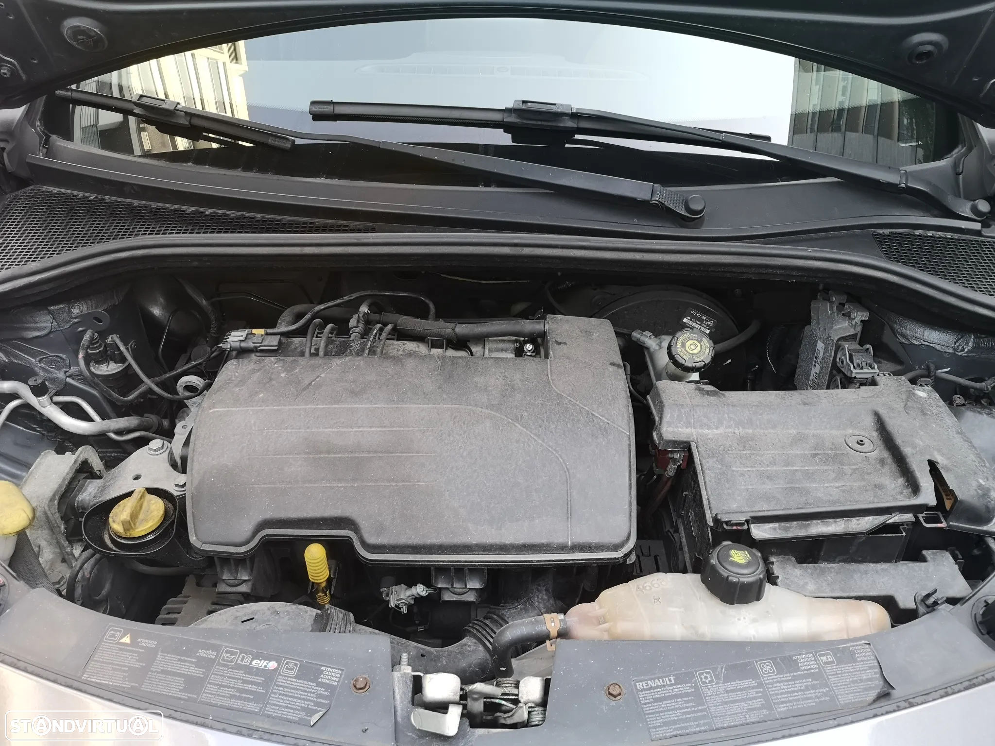 Renault Clio 1.2 16V Dynamique S - 12