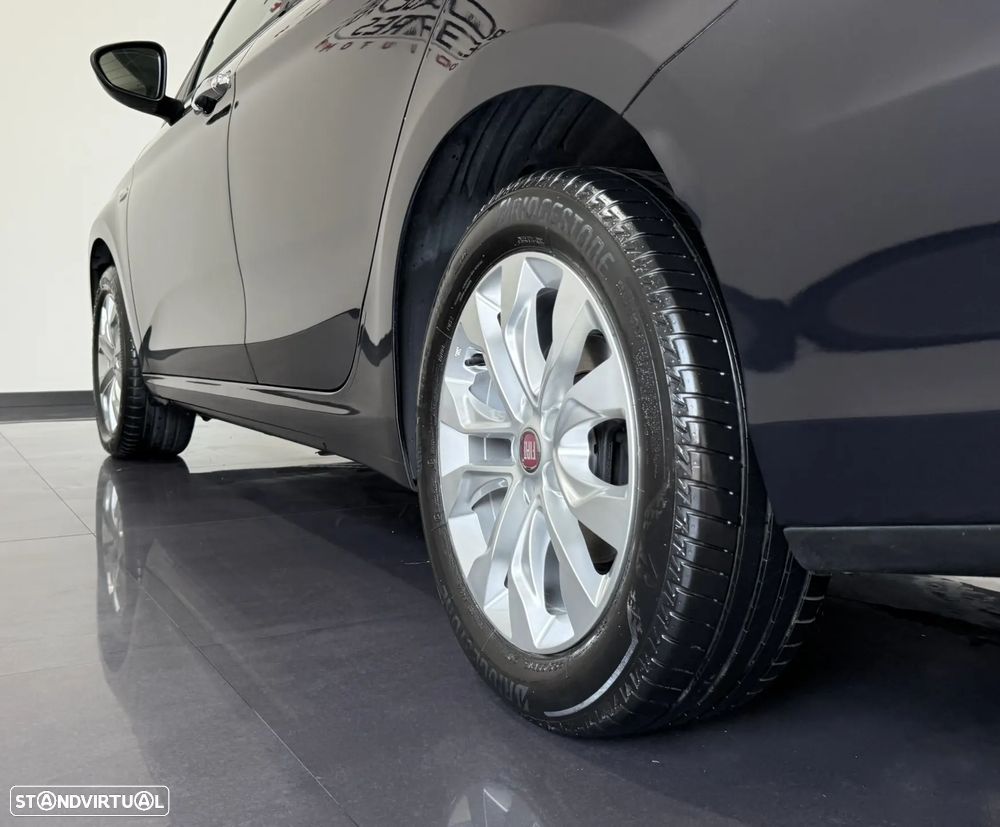 Fiat Tipo Station Wagon 1.3 M-Jet Lounge - 46