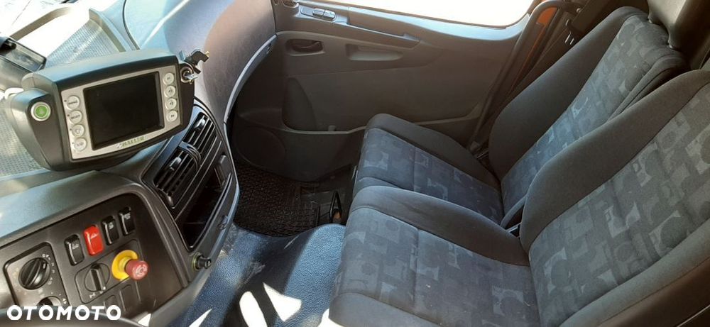 Mercedes-Benz AXOR 2529 Śmieciarka 6x2 Euro5 - 17