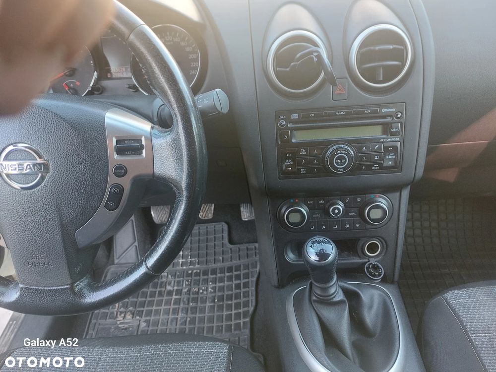 Nissan Qashqai 2.0 dCi 4x4 Tekna EU5 - 8