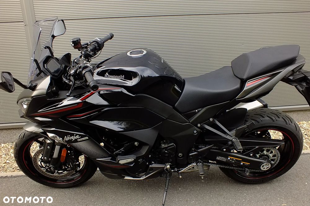 Kawasaki Ninja 1000 SX - 5