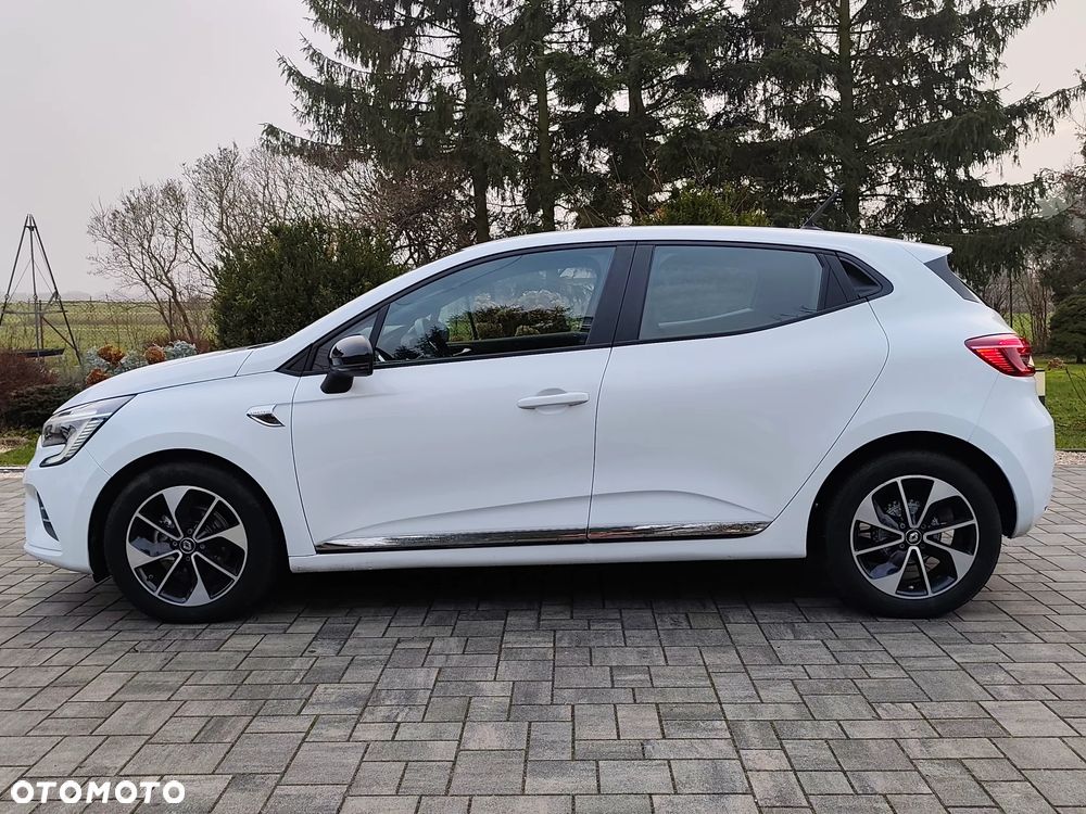 Renault Clio TCe 90 EVOLUTION - 12