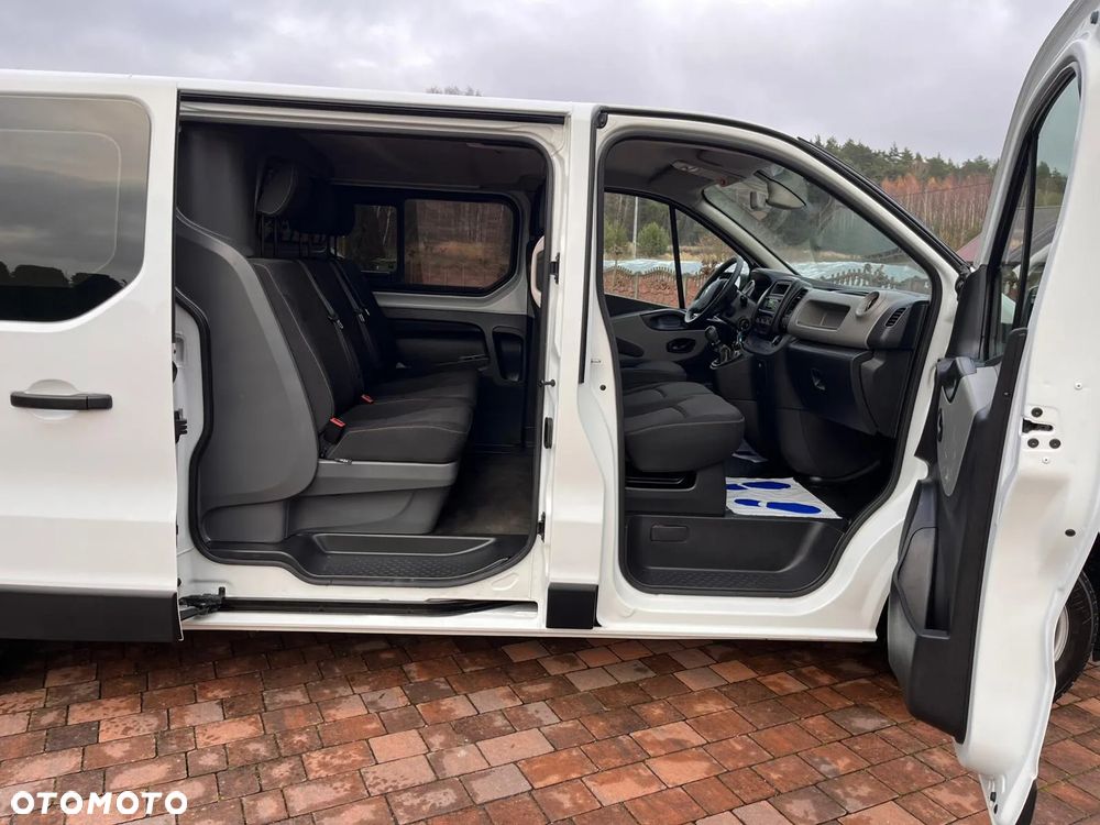 Renault Trafic - 12