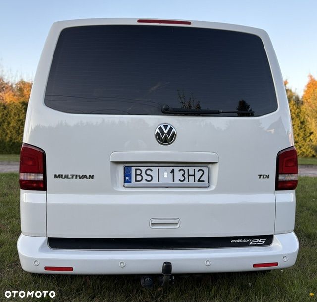Volkswagen Multivan - 5