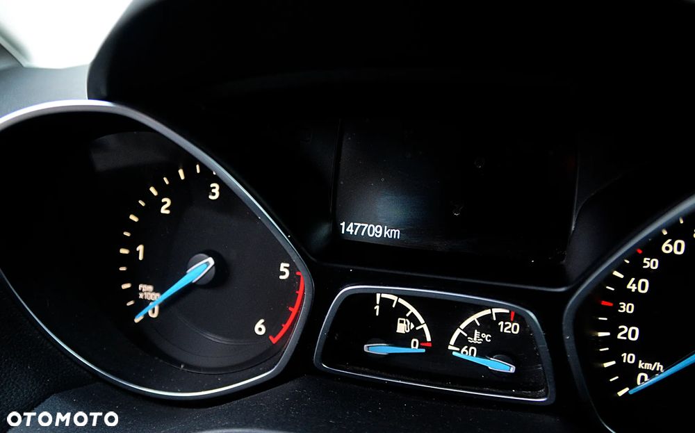 Ford Kuga 2.0 TDCi 4x4 Vignale - 5