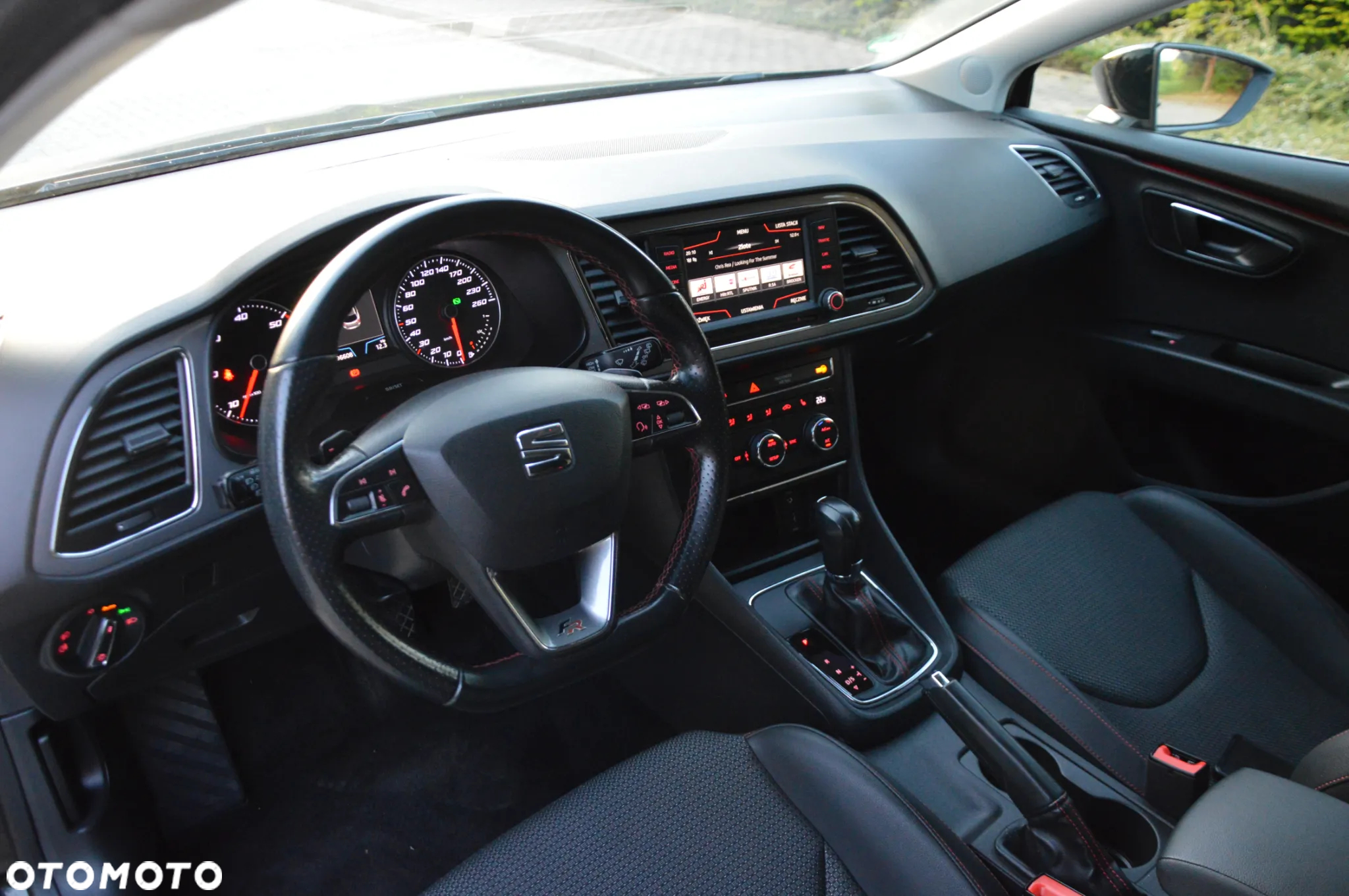 Seat Leon ST 2.0 TDI DPF DSG FR - 9