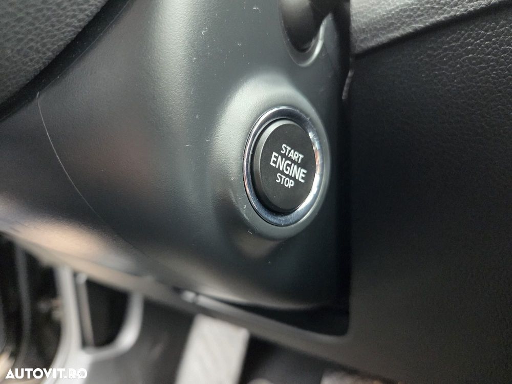 Skoda Superb 2.0 TDI DSG Active - 3