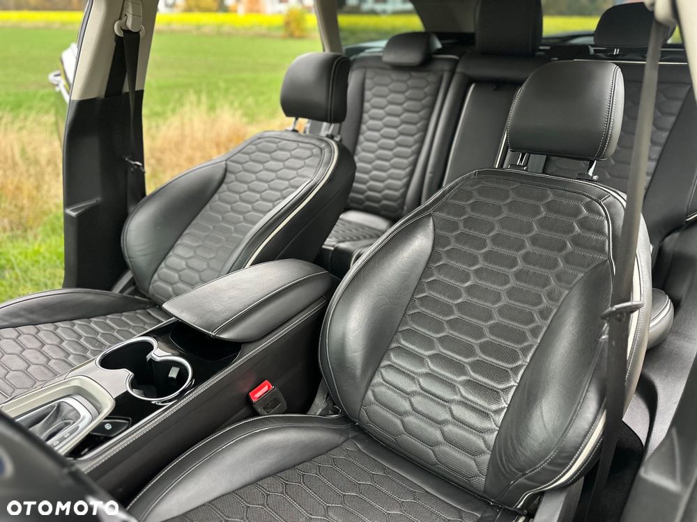 Ford Mondeo 2.0 TDCi Bi-Turbo PowerShift-Aut Vignale - 25