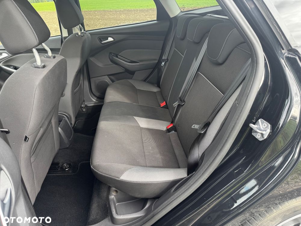 Ford Focus - 17