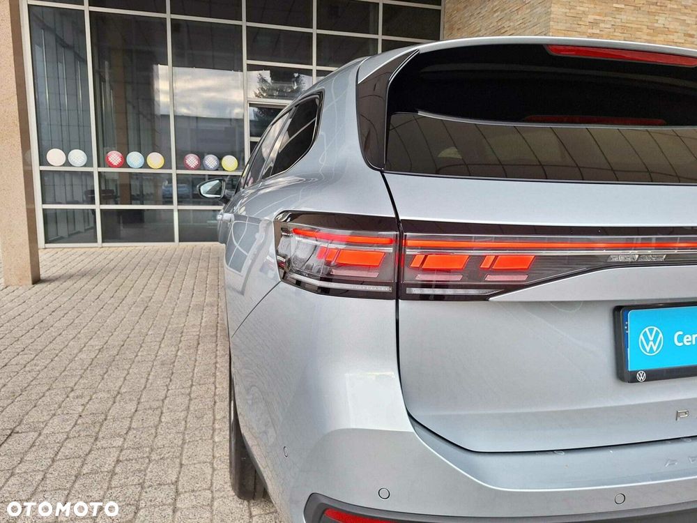 Volkswagen Passat - 34