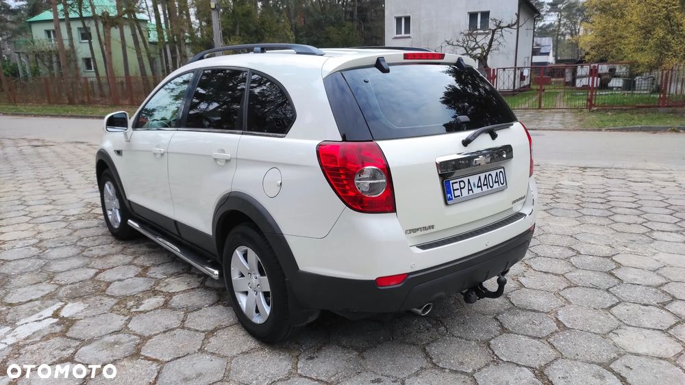 Chevrolet Captiva - 14