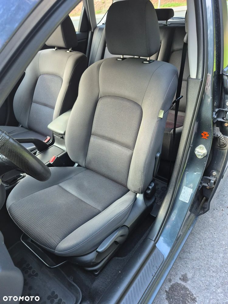 Mazda 3 - 4