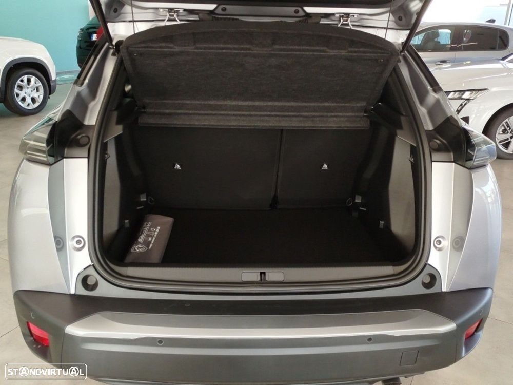 Peugeot 2008 - 6