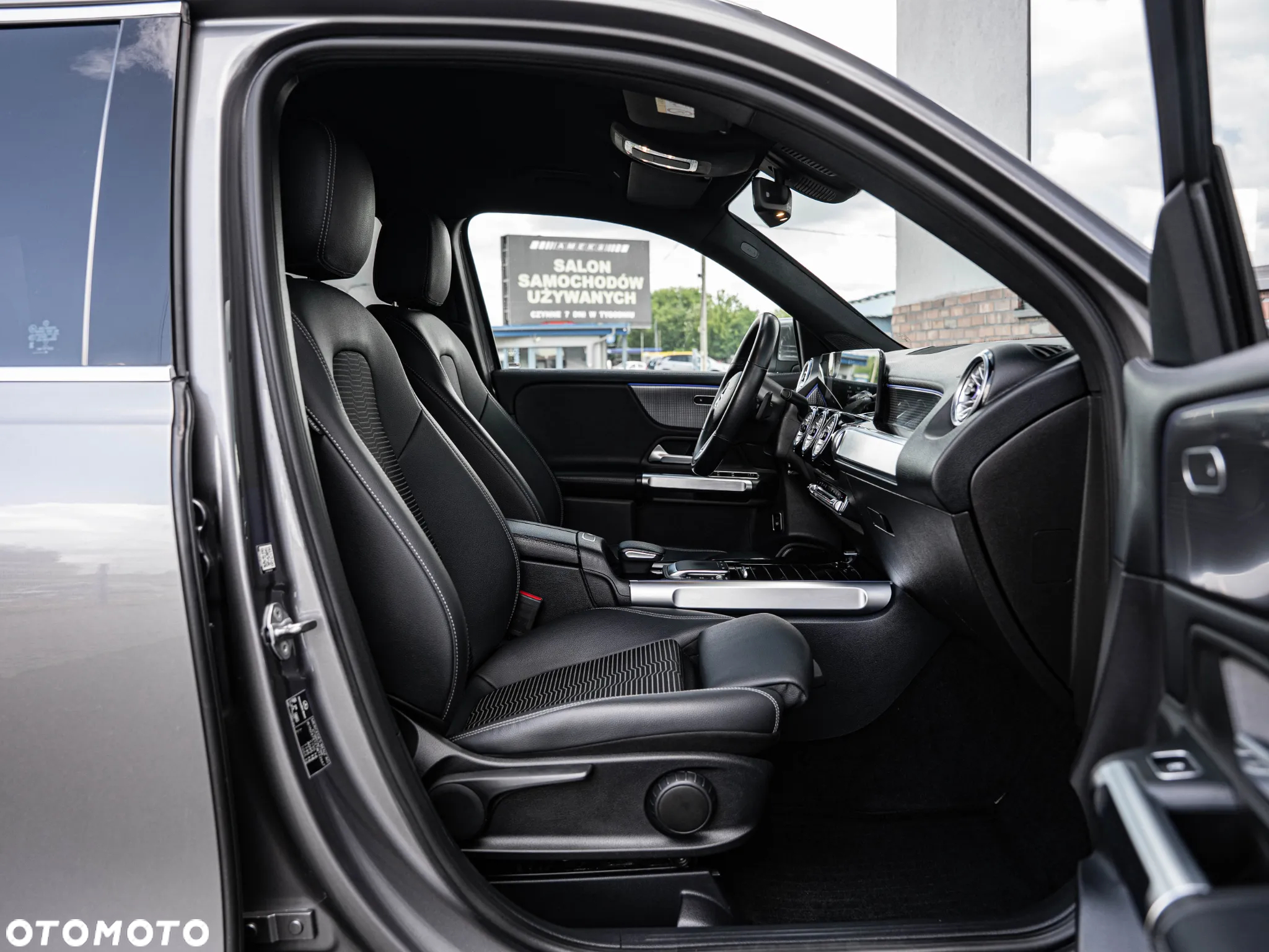 Mercedes-Benz GLB 200 d 8G-DCT Progressive Advanced - 25