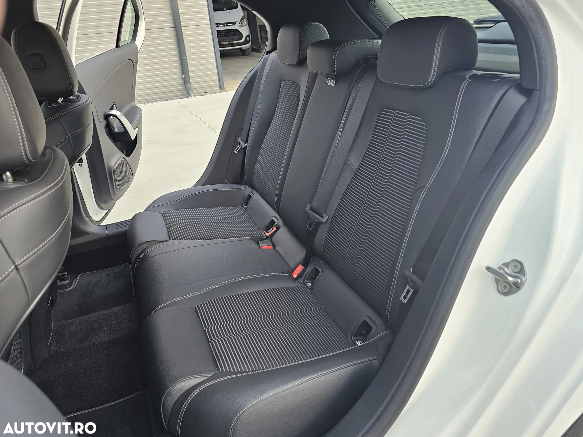 Mercedes-Benz A 180 d Aut. - 21