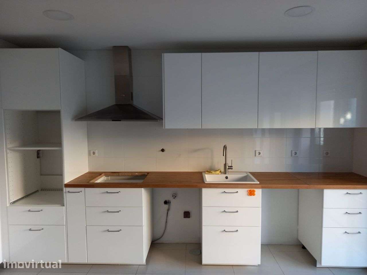 T3 com garagem, varanda e aquecimento central - Grande imagem: 4/21