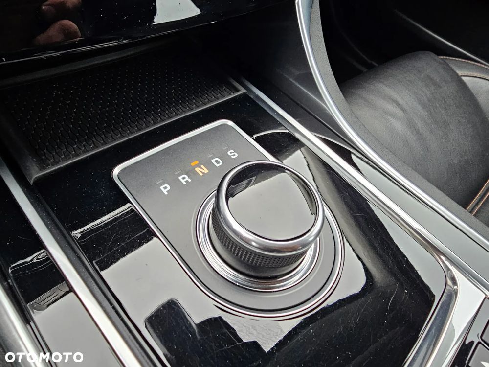 Jaguar XE E-Performance Portfolio - 24