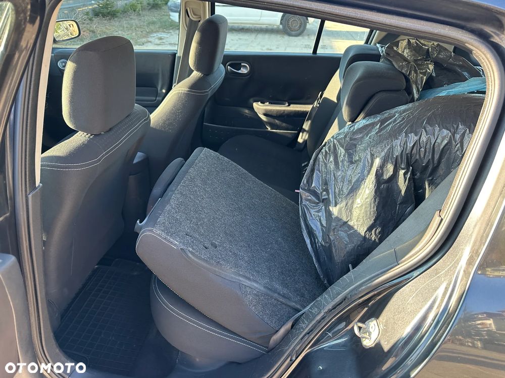 Renault Megane 1.6 Privilege - 6