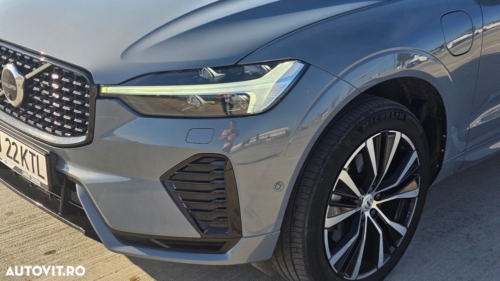 Volvo XC 60 Recharge T8 AWD AT Ultimate Dark - 6